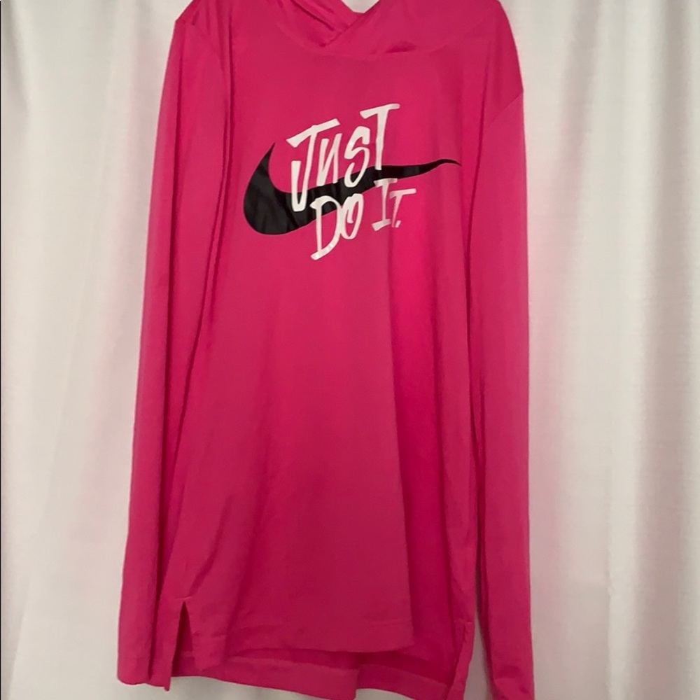 •NIKE SHIRT•